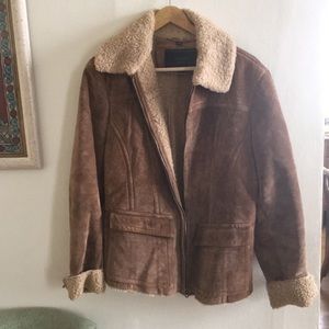 Amazing Vintage Suede Jacket - Size Large